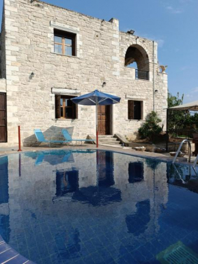 Petrini Villa with swimming pool